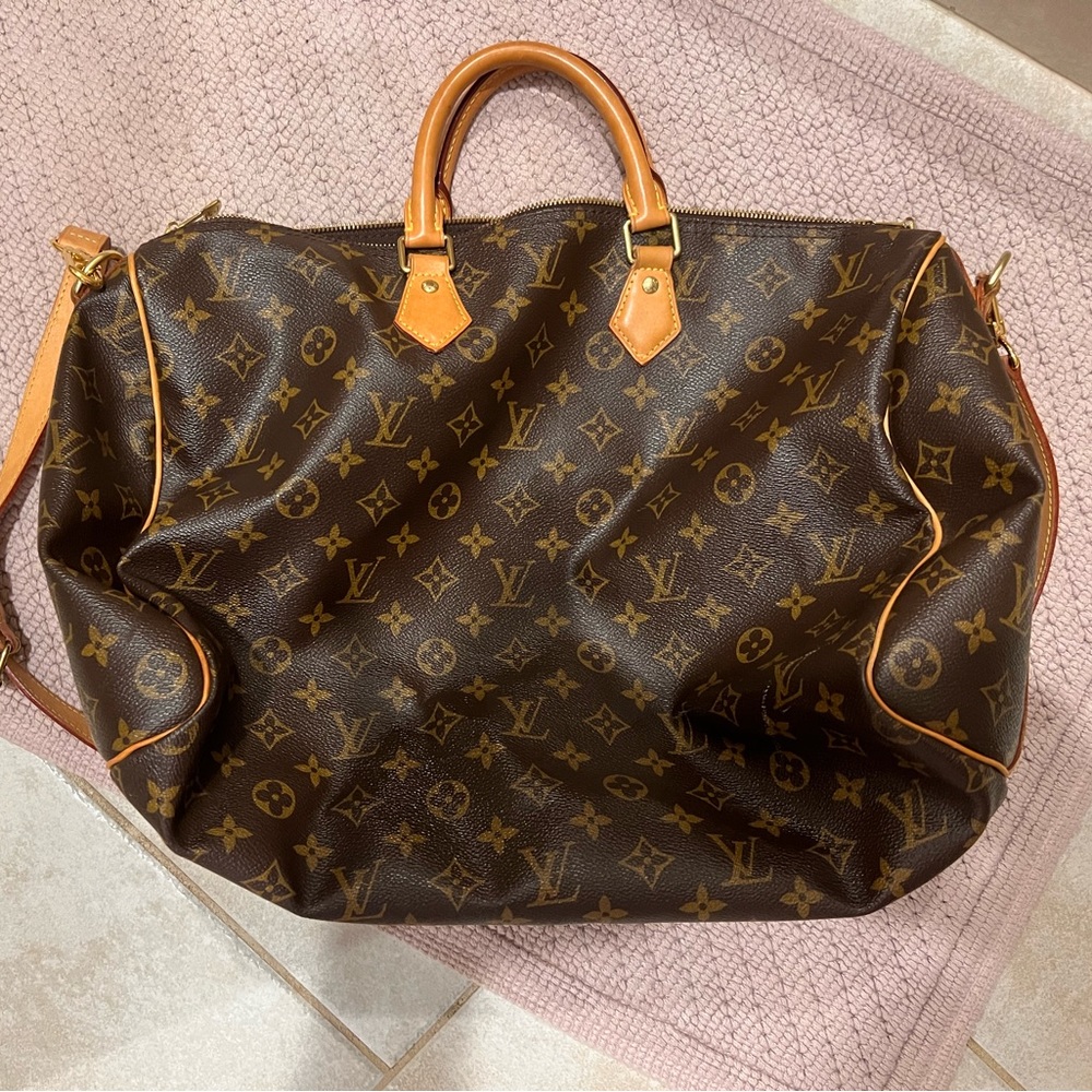 Authentic louis vuitton speedy 35.